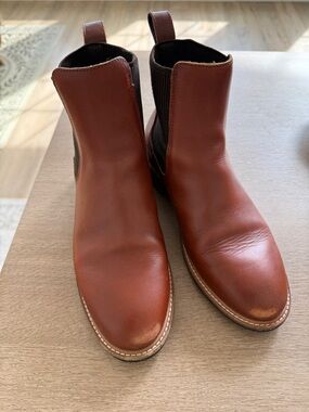 Women’s Nisolo leather Chelsea boots